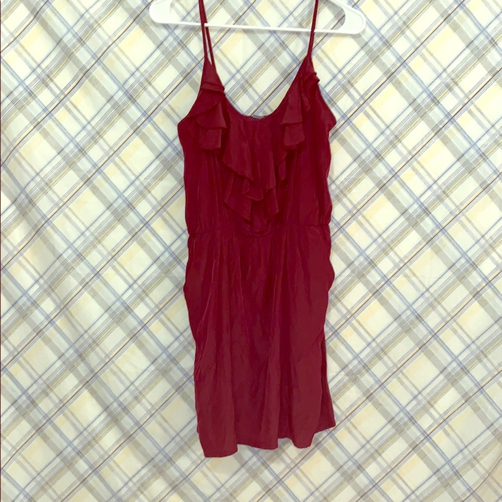 Gorgeous Maroon dress with pockets!
